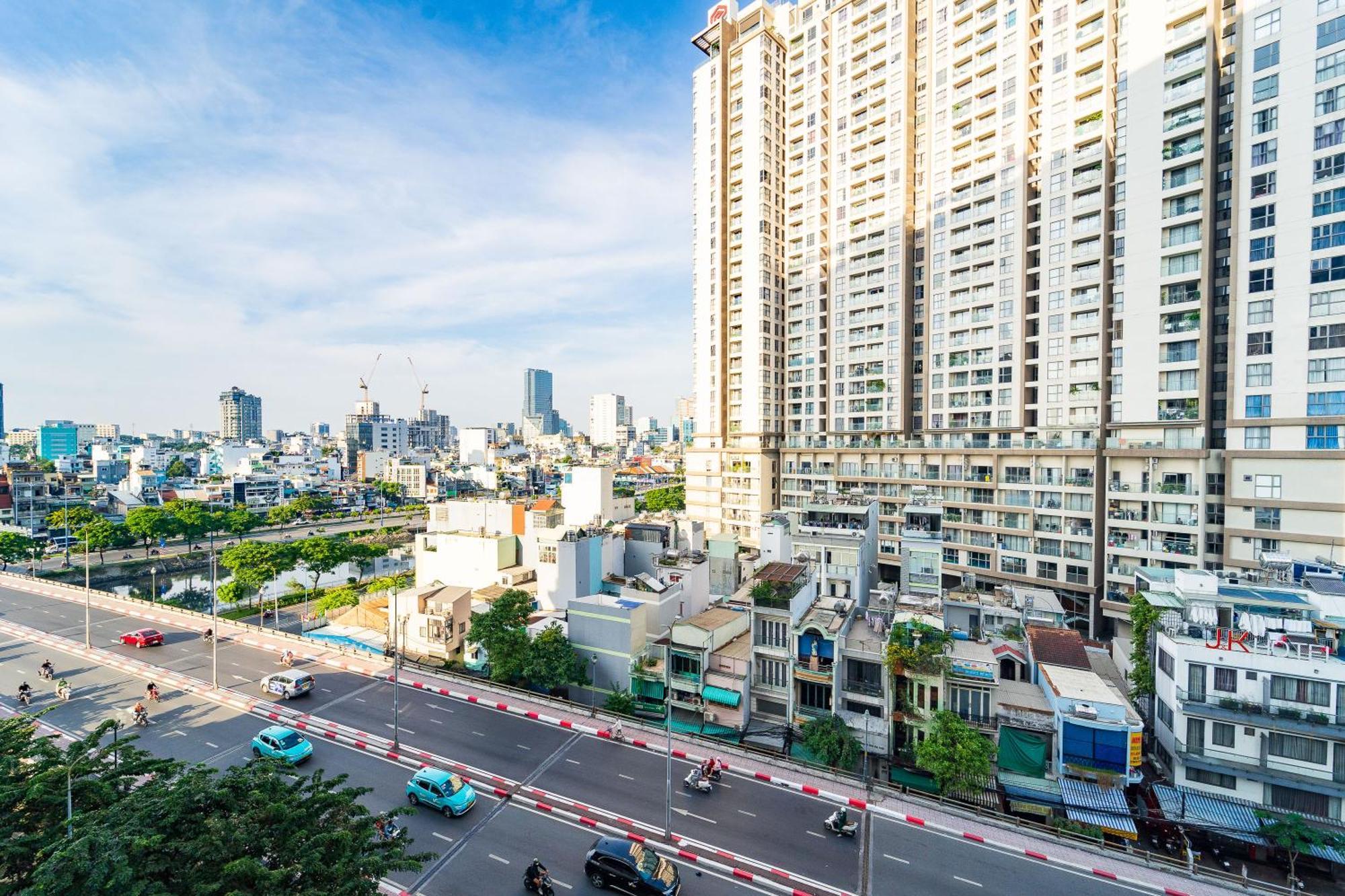 Saigon Apartments - Free City Walk Experience, Amazing Infinity Pool & Free 4G Sim Card For 3 Nights Хошимин Экстерьер фото